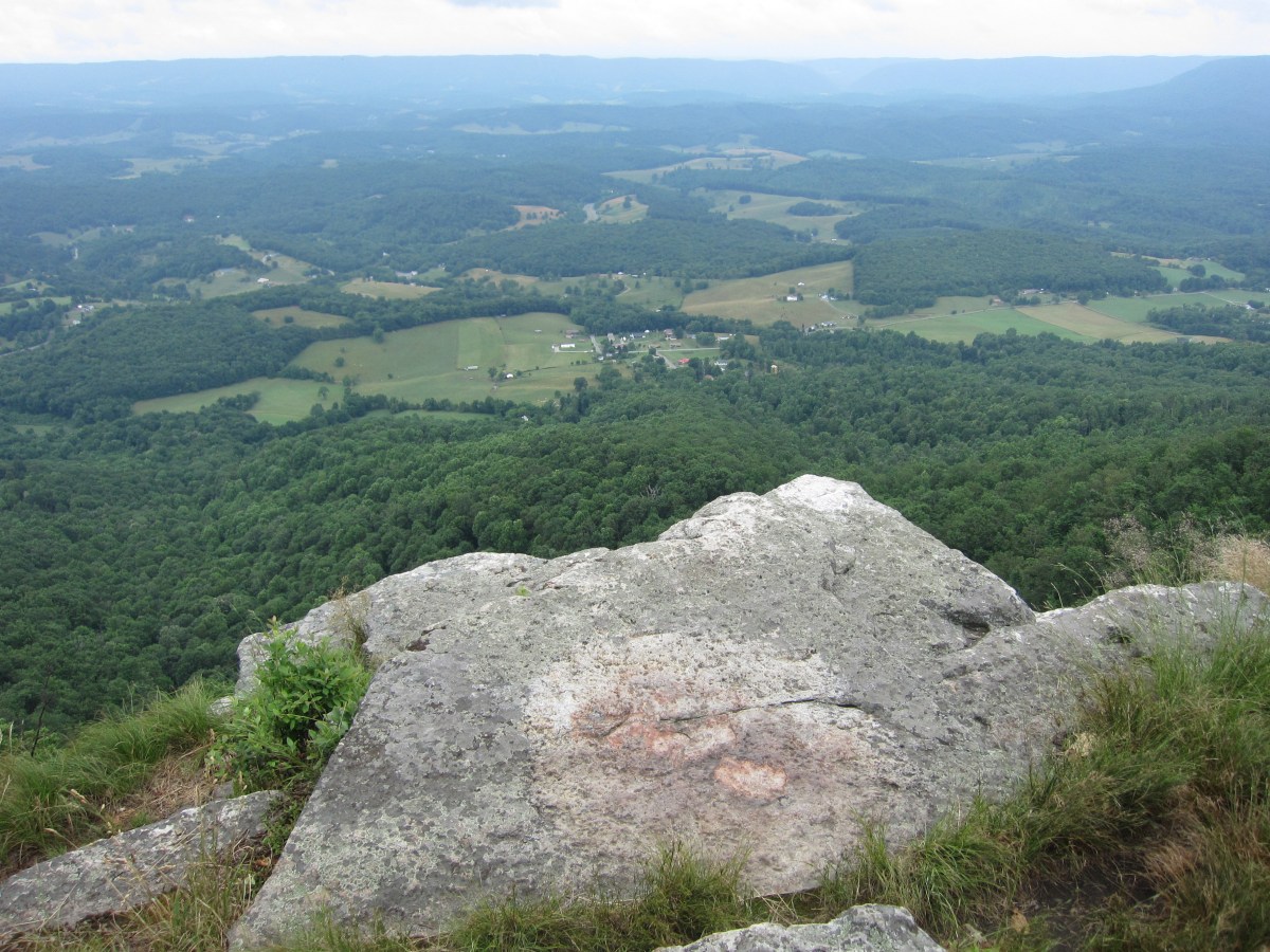 Angels Rest Overlook – AT Day Hike, Camping – Pearisburg,&nbsp;VA